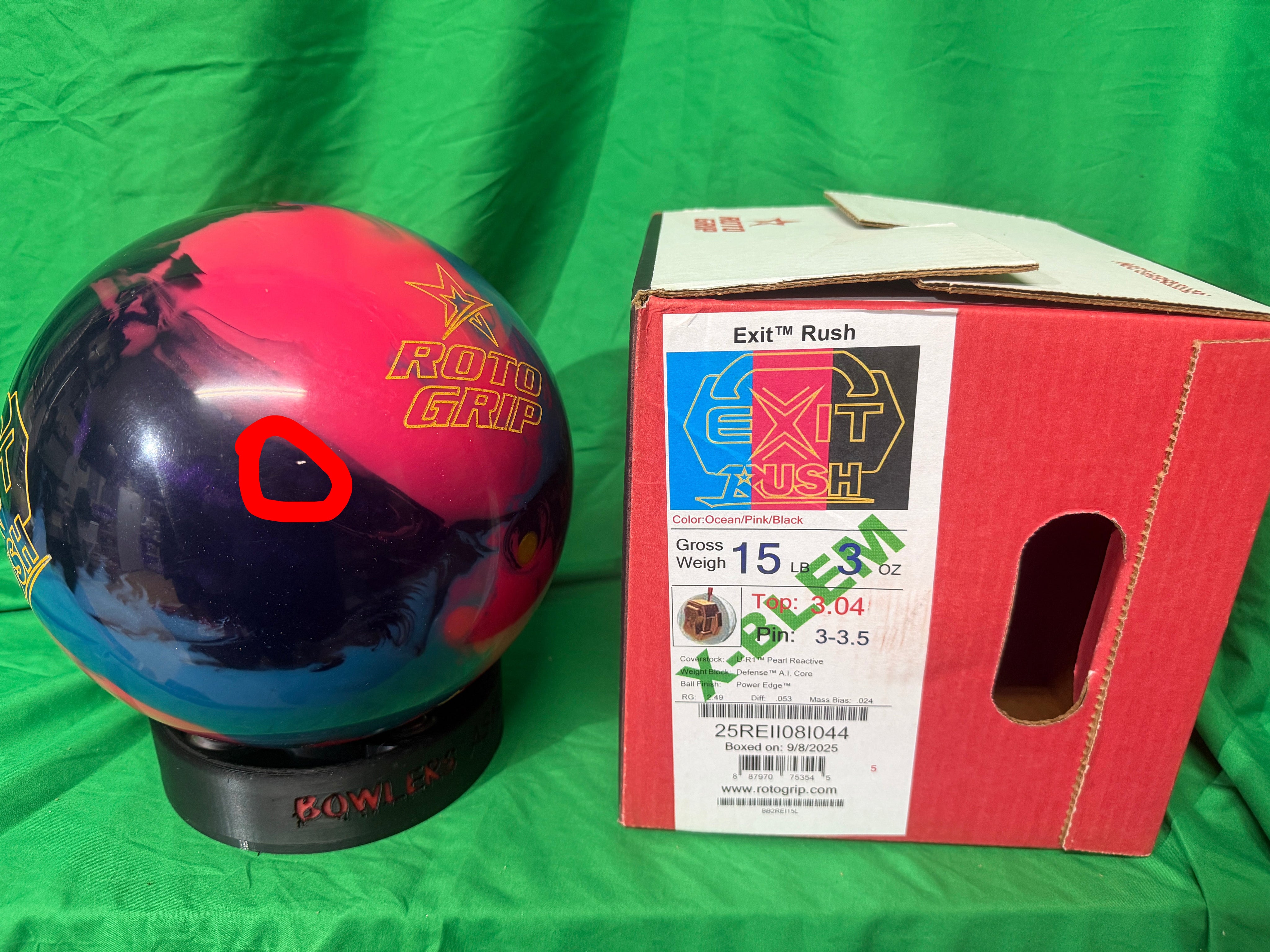 Roto Grip Exit Rush 15 lbs X-Blem - Bowlers Asylum - World Elite Bowling - SRGBBFS - Storm Bowling - Roto Grip Bowling - 900 Global Bowling - Motiv Bowling - Track Bowling - Brunswick Bowling - Radical Bowling - Ebonite Bowling - DV8 Bowling - Columbia 300 Bowling - Hammer Bowling