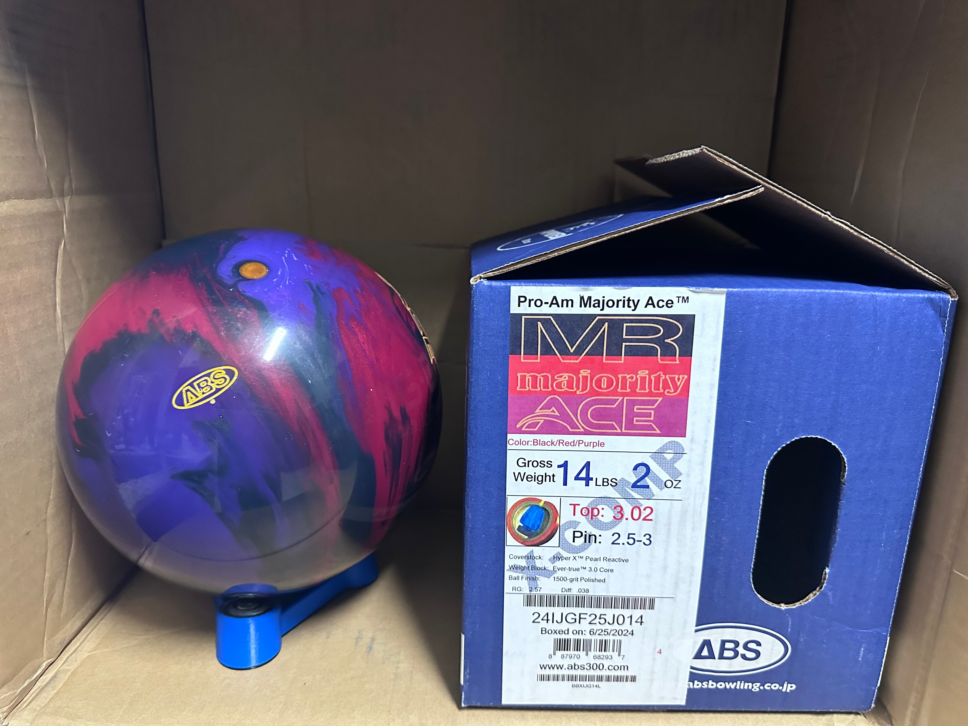 ABS PRO-AM MR Majority Ace 14 lbs  X-Comp - Bowlers Asylum - World Elite Bowling - SRGBBFS - Storm Bowling - Roto Grip Bowling - 900 Global Bowling - Motiv Bowling - Track Bowling - Brunswick Bowling - Radical Bowling - Ebonite Bowling - DV8 Bowling - Columbia 300 Bowling - Hammer Bowling