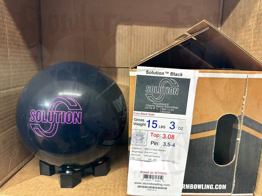 Storm Solution Black 15 lbs - Bowlers Asylum - World Elite Bowling - SRGBBFS - Storm Bowling - Roto Grip Bowling - 900 Global Bowling - Motiv Bowling - Track Bowling - Brunswick Bowling - Radical Bowling - Ebonite Bowling - DV8 Bowling - Columbia 300 Bowling - Hammer Bowling