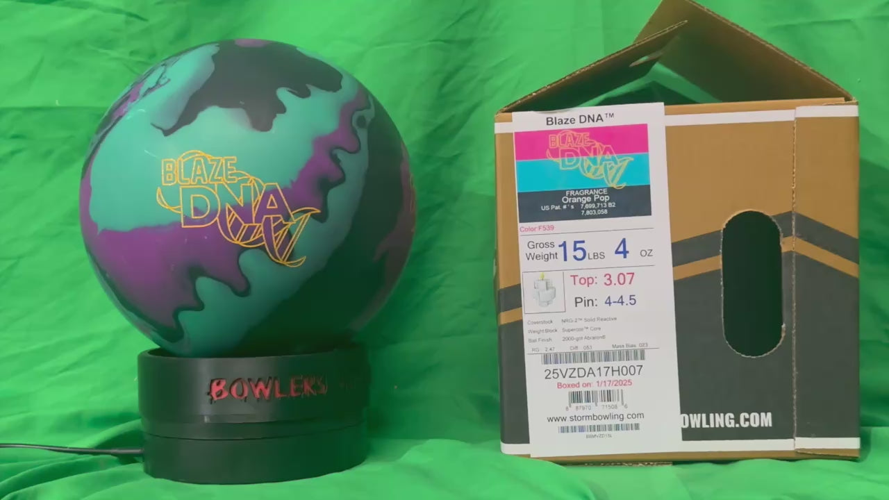Storm Blaze DNA 15 lbs – Bowlers Asylum