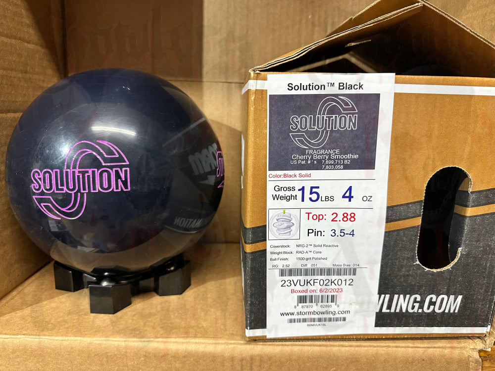 Storm Solution Black 15 lbs - Bowlers Asylum - World Elite Bowling - SRGBBFS - Storm Bowling - Roto Grip Bowling - 900 Global Bowling - Motiv Bowling - Track Bowling - Brunswick Bowling - Radical Bowling - Ebonite Bowling - DV8 Bowling - Columbia 300 Bowling - Hammer Bowling